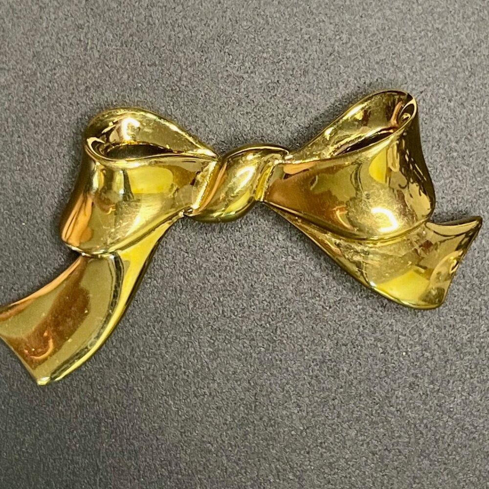 Trifari Gold Bow Brooch